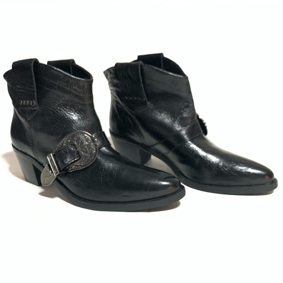 {Davos Gomma} Italian Silver Buckle Wester Booties - Picture 2 of 6